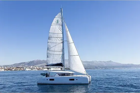 Lagoon 42 in Split / Port of Split / West Harbour - image 1