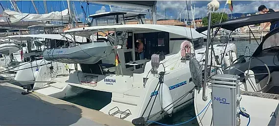 Lagoon 42 in Eden Island / Mahe, Victoria / Eden Island Marina - image 1