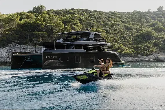 Sunreef 70 Power in Kaštel Gomilica / Marina Kaštela - image 1