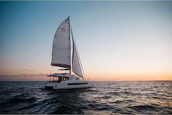 Bali 4.6 in Athens / Alimos Marina - image 1