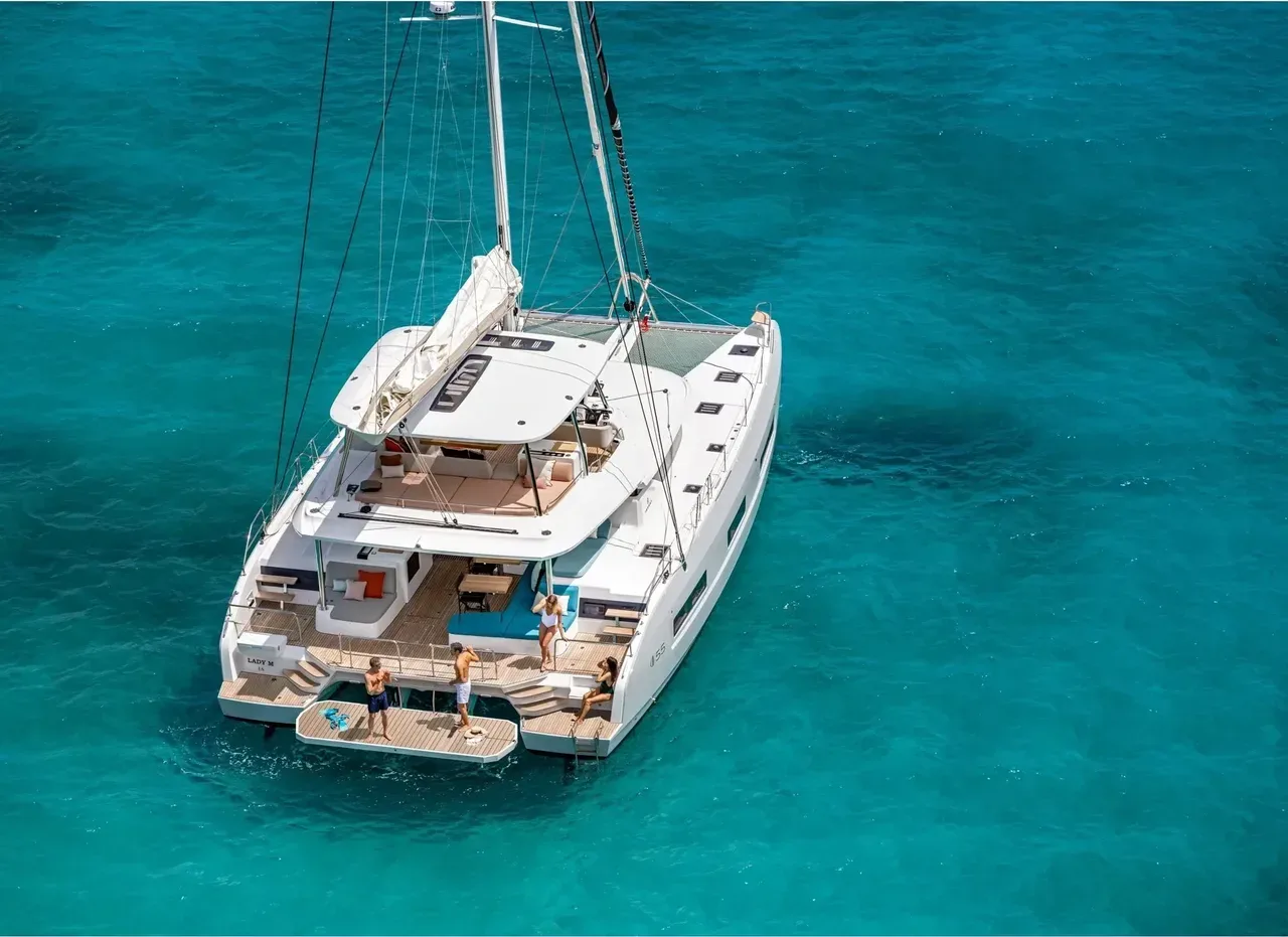 Lagoon 55 in Kaštel Gomilica / Marina Kaštela - image 1