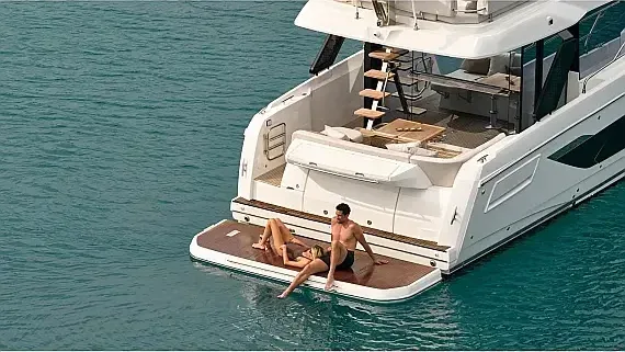 Prestige F4.3 in Kaštel Gomilica / Marina Kaštela - image 1