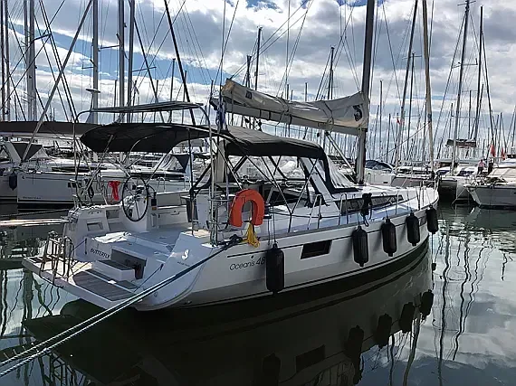 Oceanis 48 in Corfu / Gouvia / D-Marin Marina Gouvia - image 1
