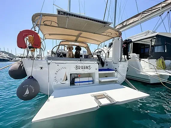 Dufour 430 in Göcek Mucev Marina - image 1