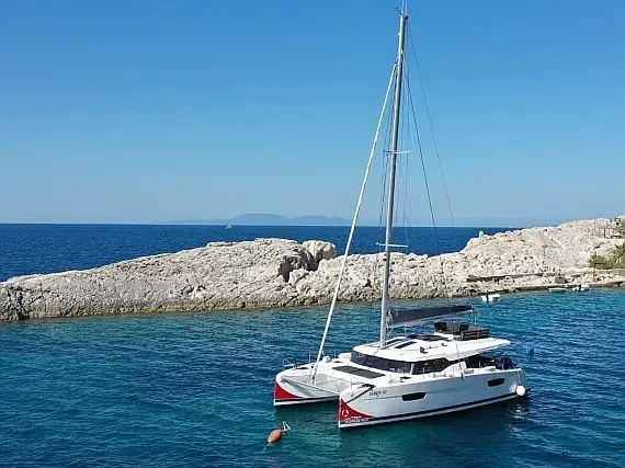 Elba 45 in Seget Donji / Marina Baotić - image 1