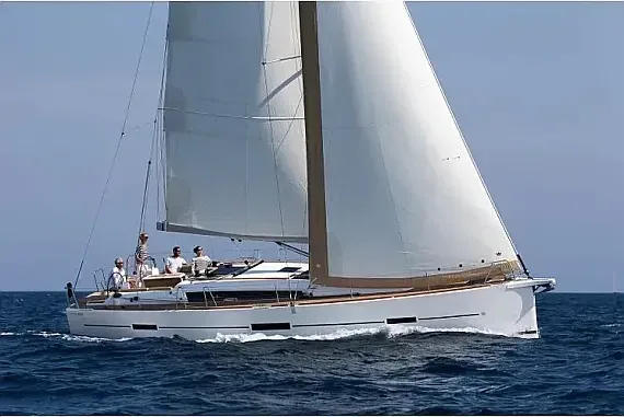 Dufour 460 Grand Large in Stockholm - Saltsjöbaden / Saltsjö Pir Marina - image 1