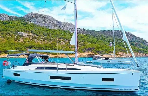 Oceanis 40.1 in Salamina / Salamis Yachting Club - image 1
