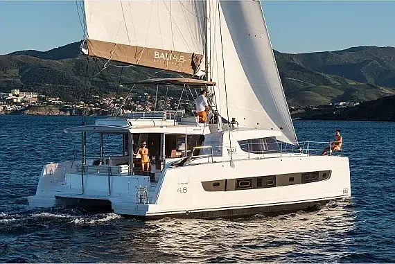 Bali 4.8 in Lavrion Main Port - image 1