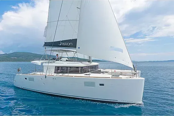 Lagoon 450 Fly in Corfu / Gouvia / D-Marin Marina Gouvia - image 1