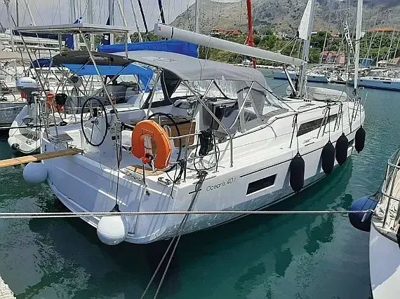 Oceanis 40.1 in Palairos / Marina Paleros - image 1