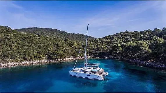 Saba 50 in Trogir / SCT Marina Trogir - image 1