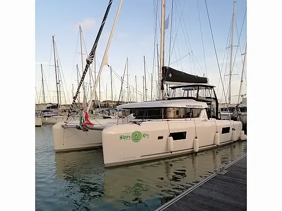 Lagoon 42 in Rogoznica / Marina Frapa - image 1