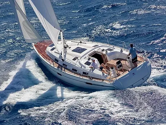 Bavaria 40 Cruiser in Primošten / Marina Kremik - image 1