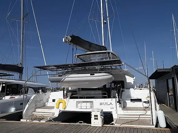 Lagoon 46 in Guadeloupe / Pointe-à-Pitre / Marina Bas-du-Fort - image 1