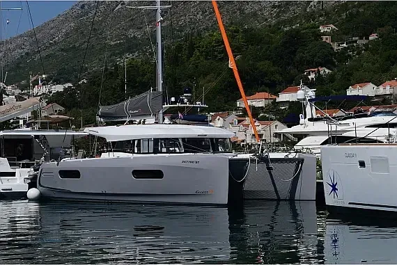 Excess 12 in Dubrovnik / ACI Marina Dubrovnik - image 1
