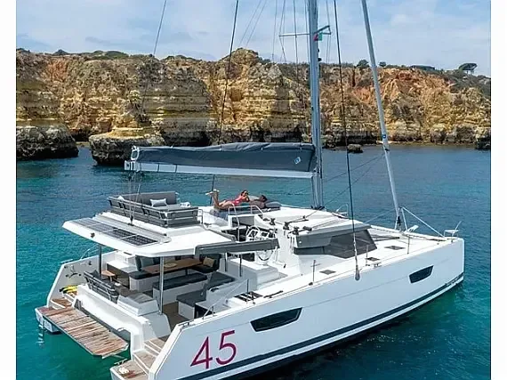 Elba 45 in Hyeres - image 1