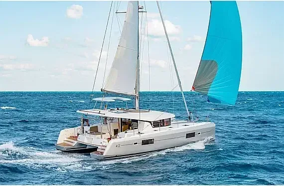 Lagoon 42 in Athens / Alimos Marina - image 1