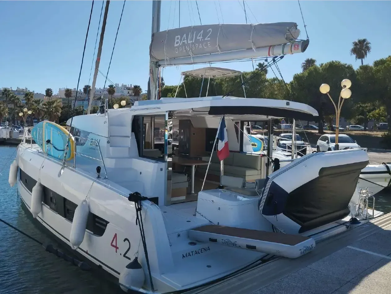 Bali 4.2 in Grimaud / Port Grimaud - image 1