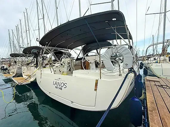 Bavaria C46 in Preveza Marina - image 1