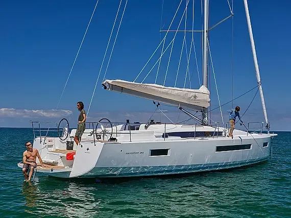 Sun Odyssey 490 in Nikiti - Chalkidiki / Nikiti - image 1