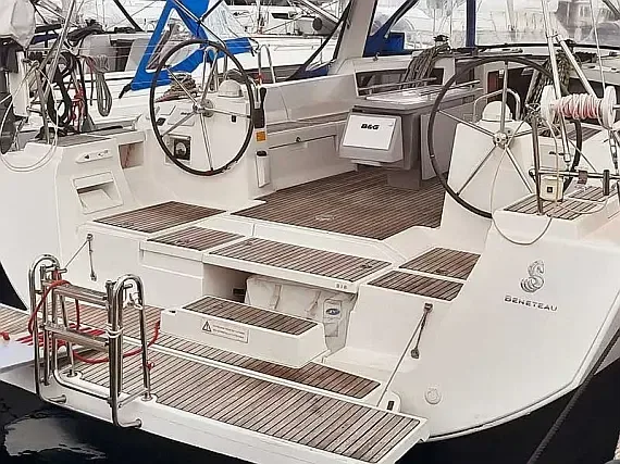 Oceanis 48 in Punta Ala - image 1