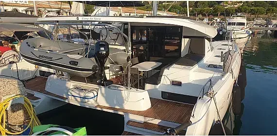 Lagoon 42 in Tropea / Porto di Tropea - image 1
