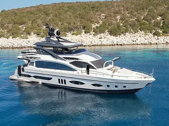 Luxury Motor Yacht in Bodrum Marina - image 1