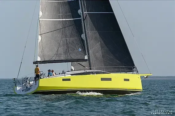 RM 1180 in Bormes-les-Mimosas / Port de Bormes-les-Mimosas - image 1