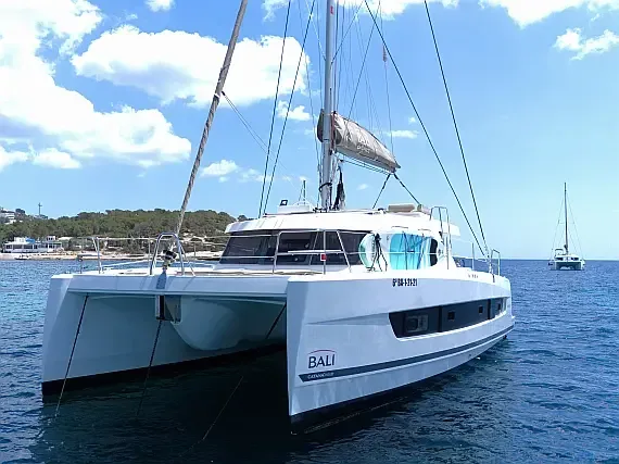 Bali Catspace in Ibiza / Port of Ibiza - image 1