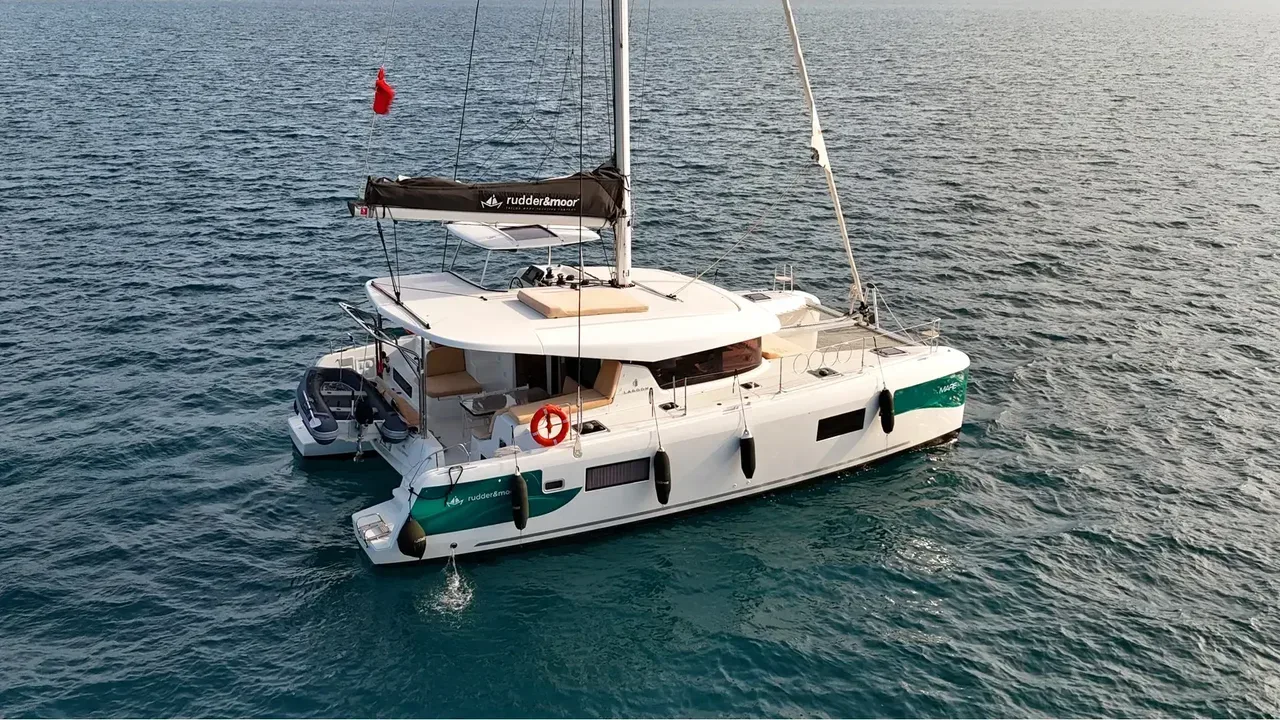 Lagoon 42 in Marmaris / Albatros Marina - image 1