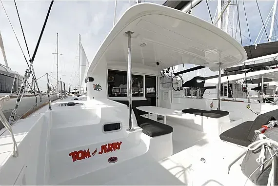 Lagoon 40 in Sukošan / D-Marin Dalmacija Marina - image 1