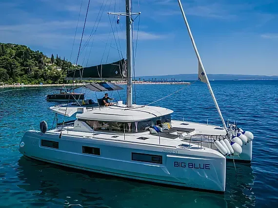 Lagoon 46 in Split / Port of Split / West Harbour - image 1