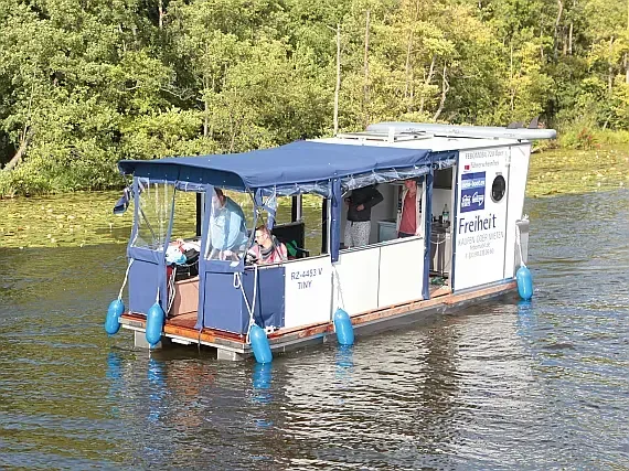 Febomobil 720 Open in Rechlin / Marina Müritz - image 1