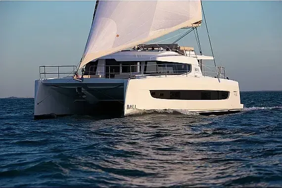 Bali 4.4 in Rhodes New Marina - image 1
