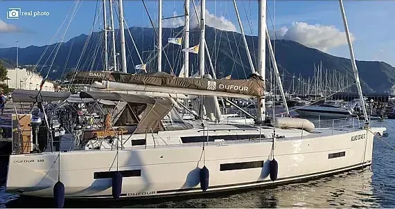 Dufour 530 in Castellammare di Stabia / Marina di Stabia - image 1