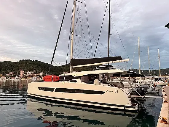 Aura 51 in Preveza Main Port - image 1