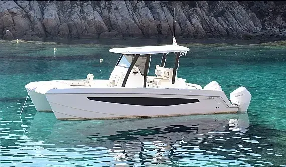 Aquila 28 in Sardinia / Cannigione - image 1