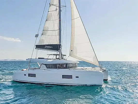 Lagoon 42 in Athens / Alimos Marina - image 1