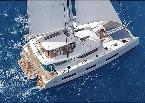 Lagoon 55 in Salerno / Marina d'Arechi - image 1