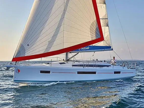 Sun Odyssey 410 in Sardinia / Olbia / Marina di Olbia - image 1