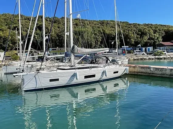Bavaria C45 Style in Pula / Tehnomont Marina Veruda - image 1