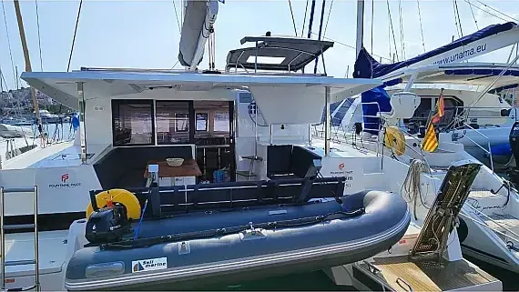 Isla 40 in Rhodes New Marina - image 1