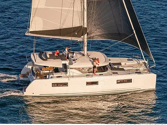 Lagoon 46 in Rome / Marina di Nettuno - image 1