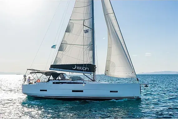 Dufour 430 in Skradin / ACI Marina Skradin - image 1