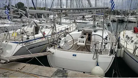 Bavaria Cruiser 37 in Athens / Alimos Marina - image 1